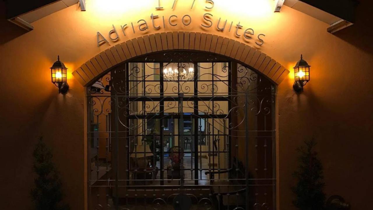 1775 Adriatico Suites Manila Exterior foto
