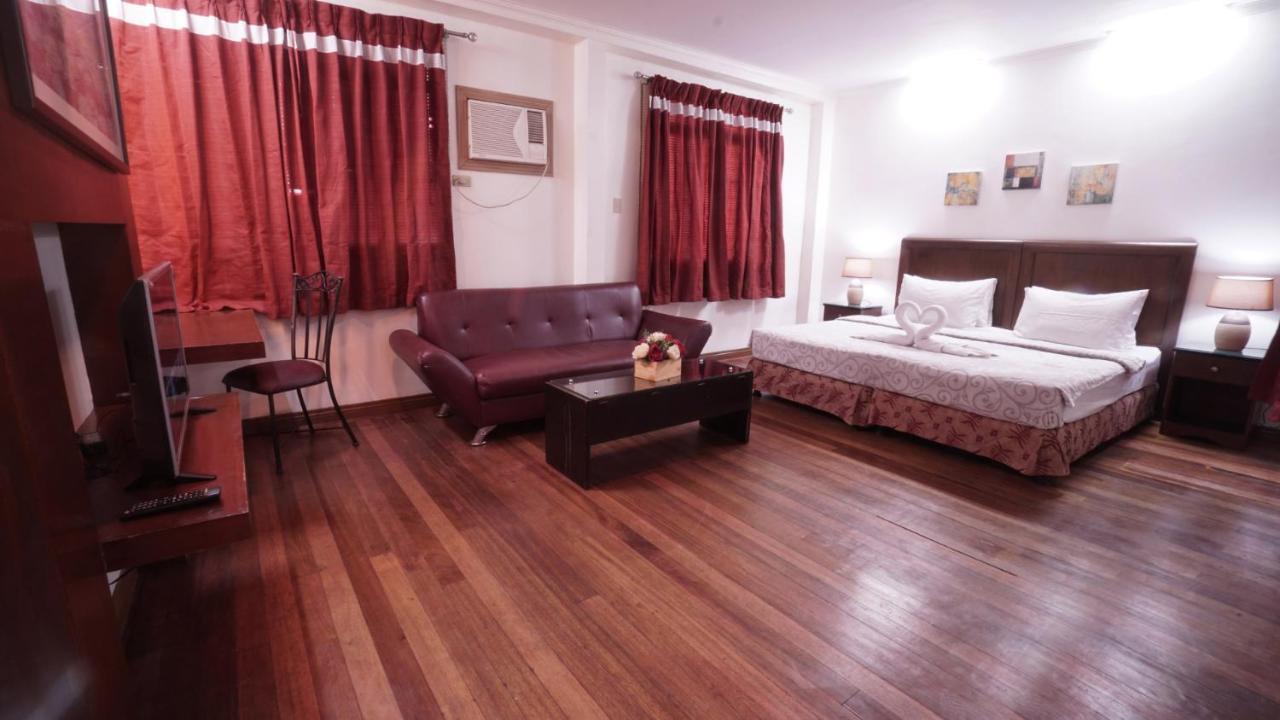 1775 Adriatico Suites Manila Exterior foto